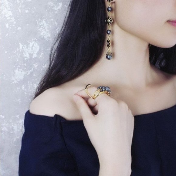 RARE Henri Bendel Black PEARL Cocktail Dangle Drop Earrings Yellow GOLD Swarovsk - Picture 2 of 10